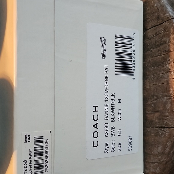 COACH Dannie Ballet Flats 6.5 NIB - Picture 2 of 10